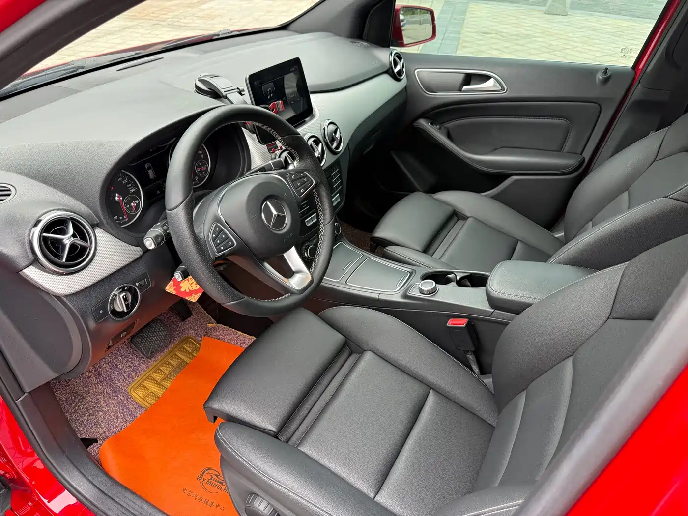 Mercedes-Benz B-Class 2017 B 200 Dynamic фото 13