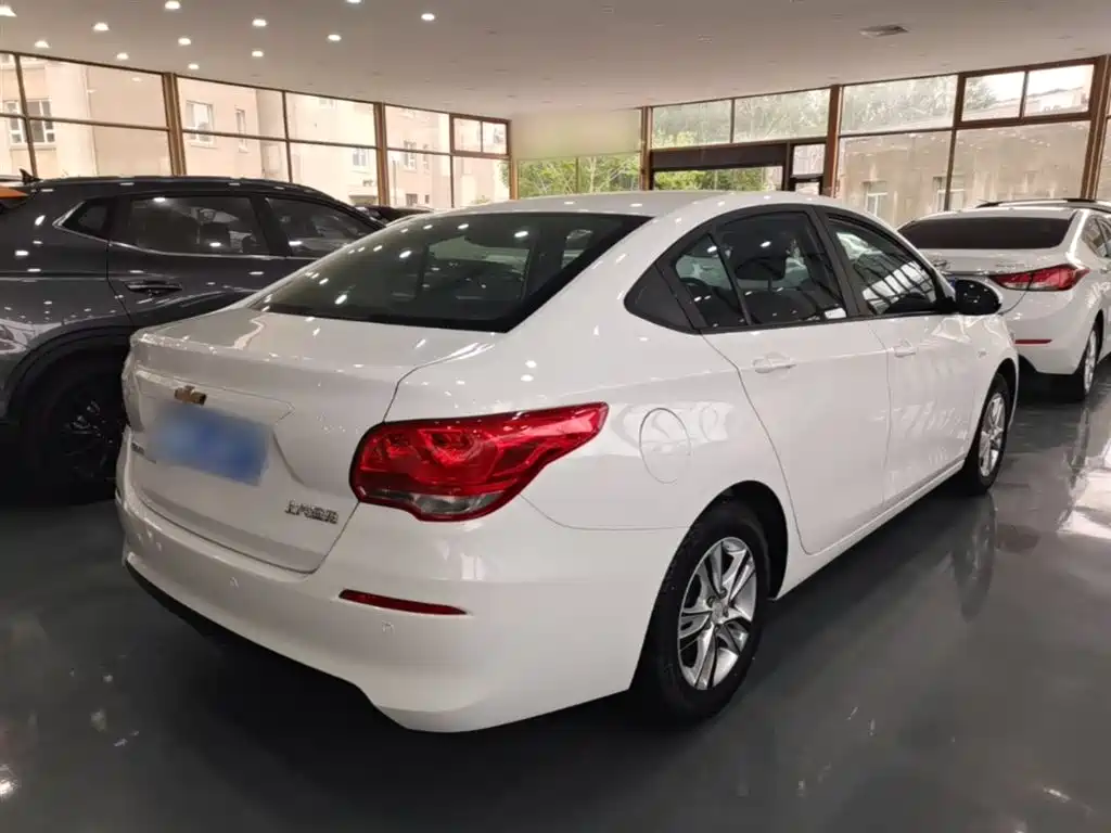 Chevrolet Cavalier 2019 320 Auto Sunroof Enjoyment Edition фото 7