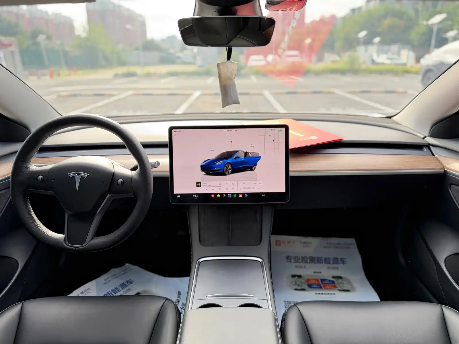 Фото 8 - Tesla Model 3