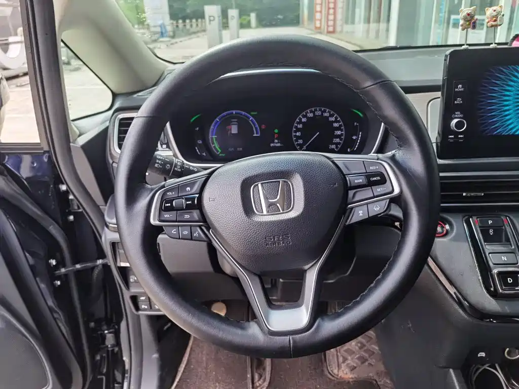 Photo 3 - Honda Odyssey