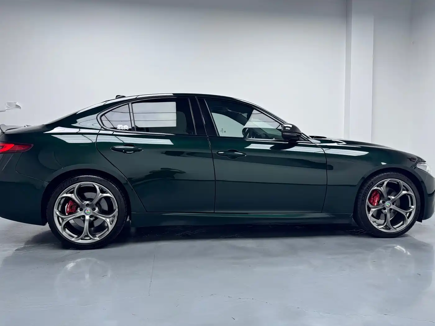 Alfa Romeo Giulia 2021 2021 2.0T 280HP Luxury
