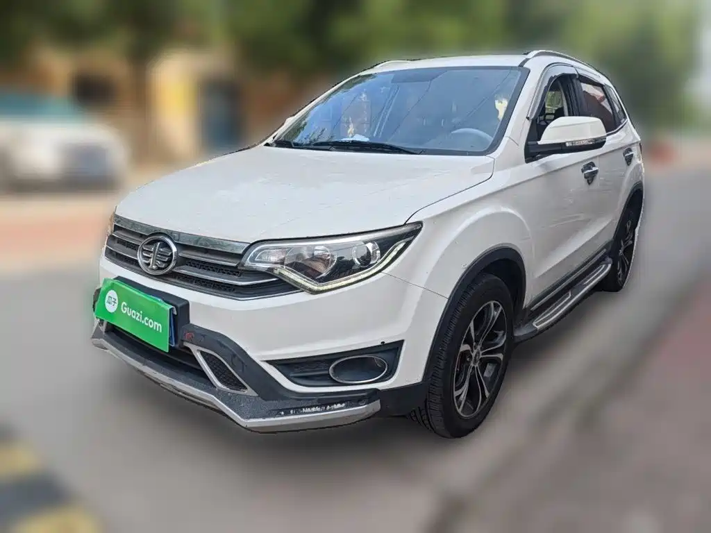 FAW Senya R7 2017 2016 1.6L Automatic Smart