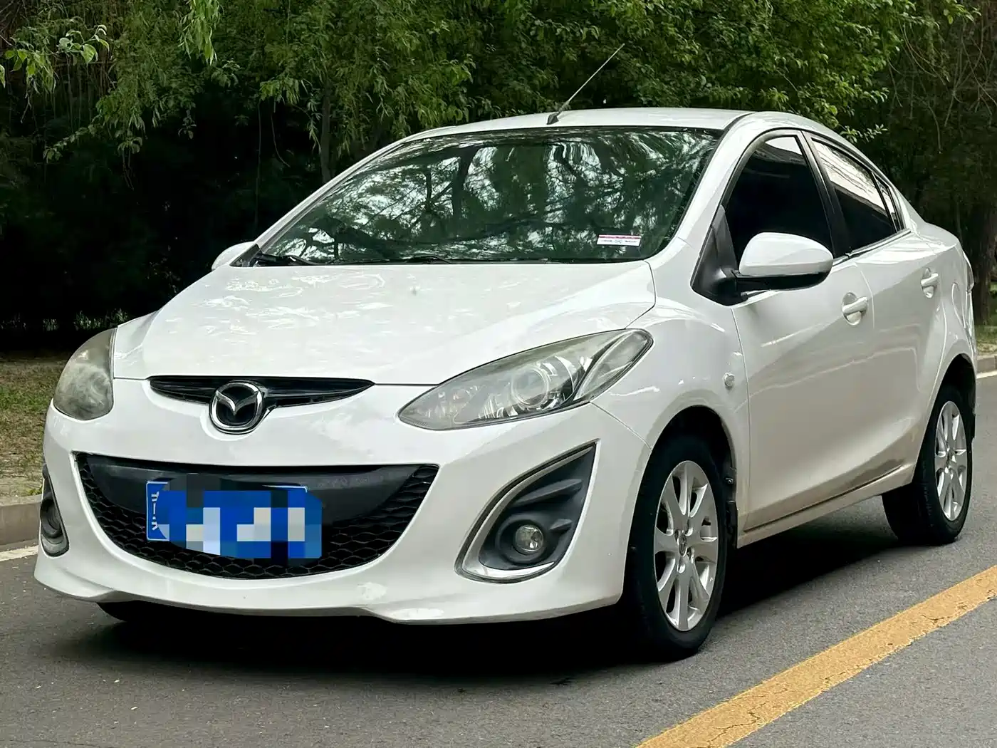 2012 Mazda 2