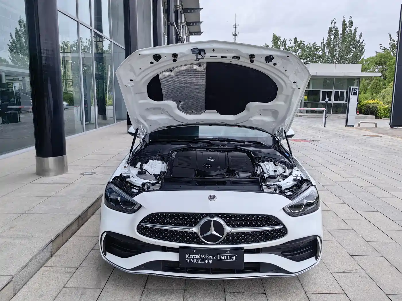 Mercedes-Benz C-Class 2023 Facelift C 260 L Sport Edition фото 15