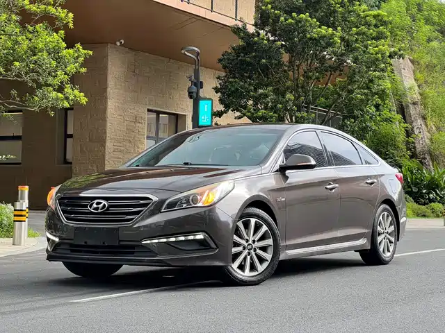  Hyundai Sonata 2015 1.6T DLX Premium