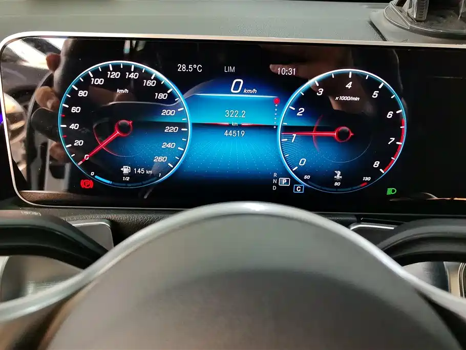 Mercedes-Benz GLB 2020 Facelift GLB 200 Dynamic фото 14