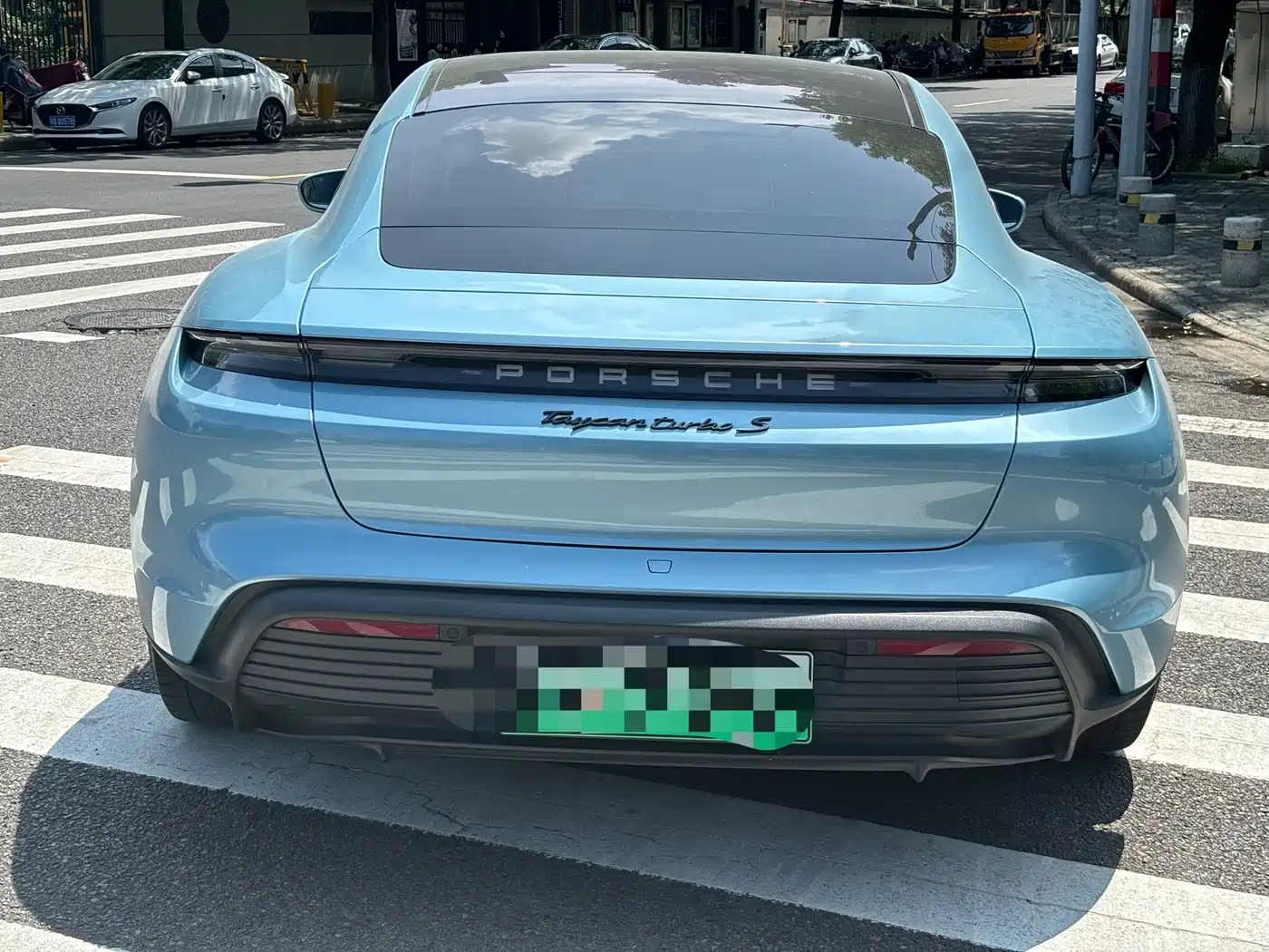 Porsche Taycan 2021 2020 Taycan