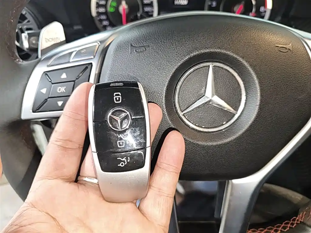 Mercedes-Benz A-Class AMG (Import) 2014 AMG A 45 4MATIC фото 9