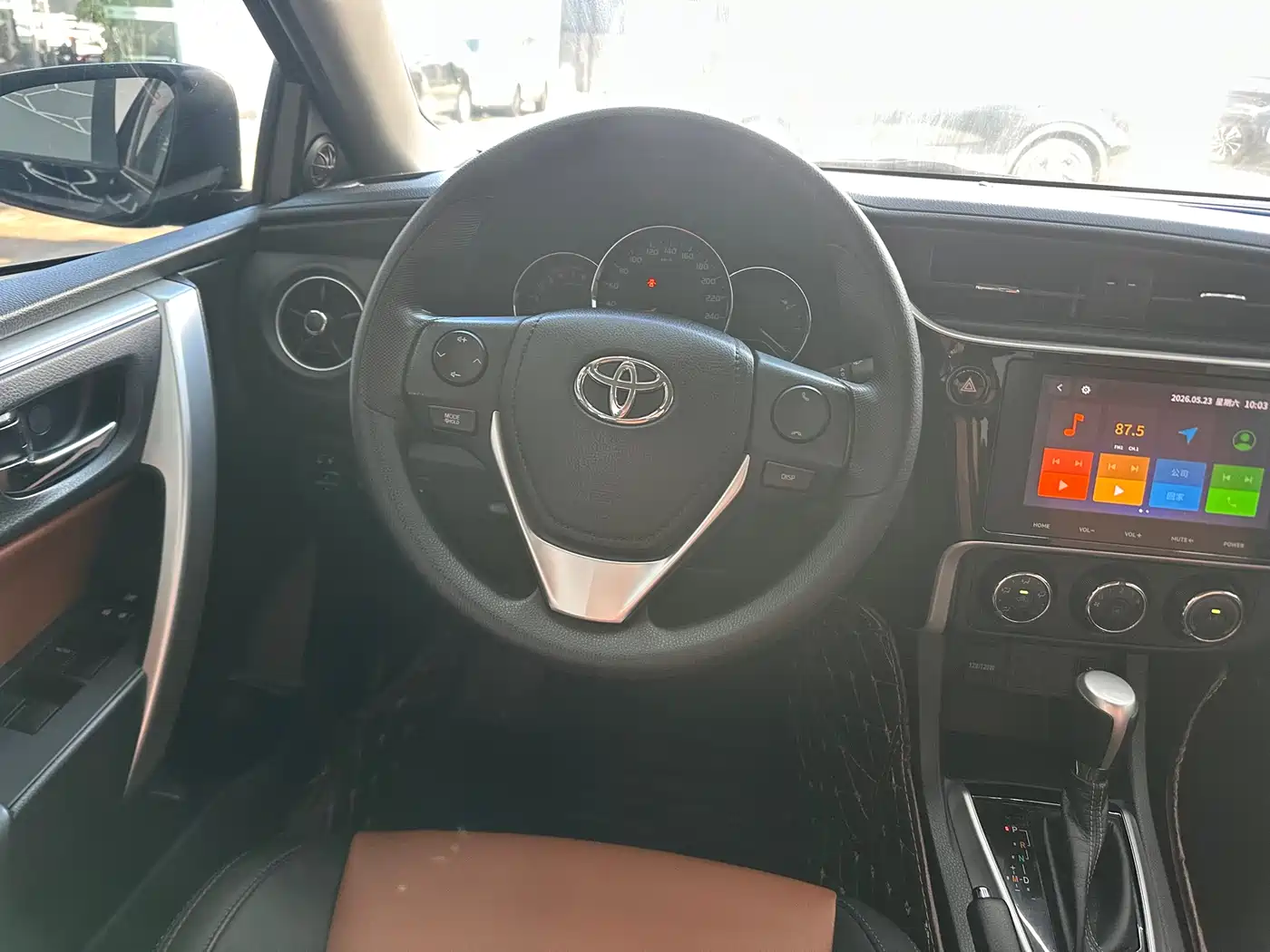 Toyota Levin 2017 Facelift 185T CVT Elite (China V) фото 10