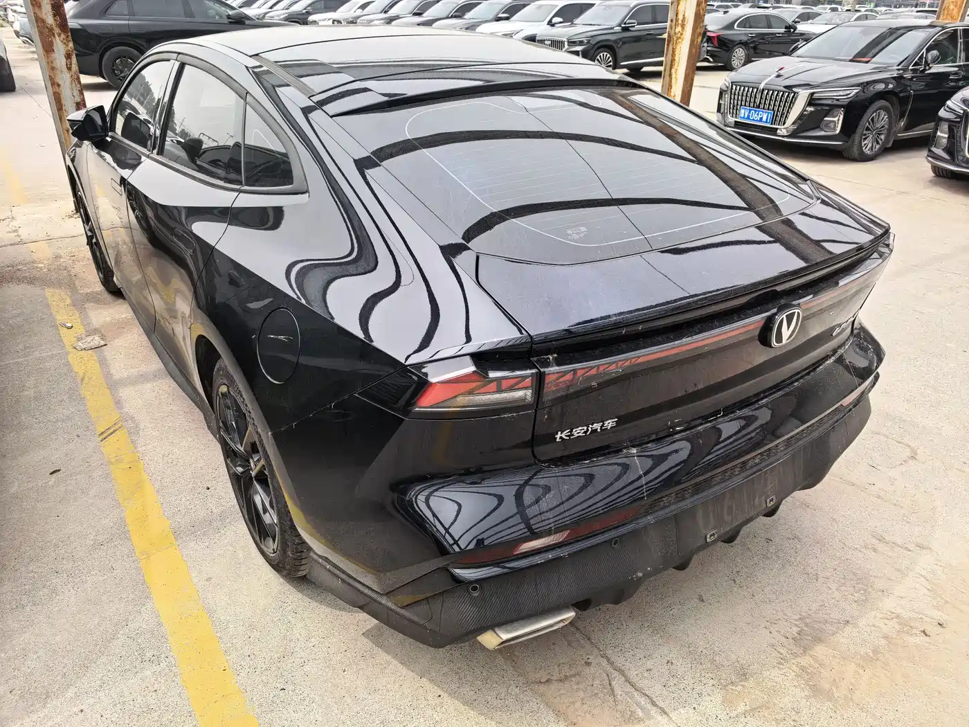 CHANGAN UNI-V