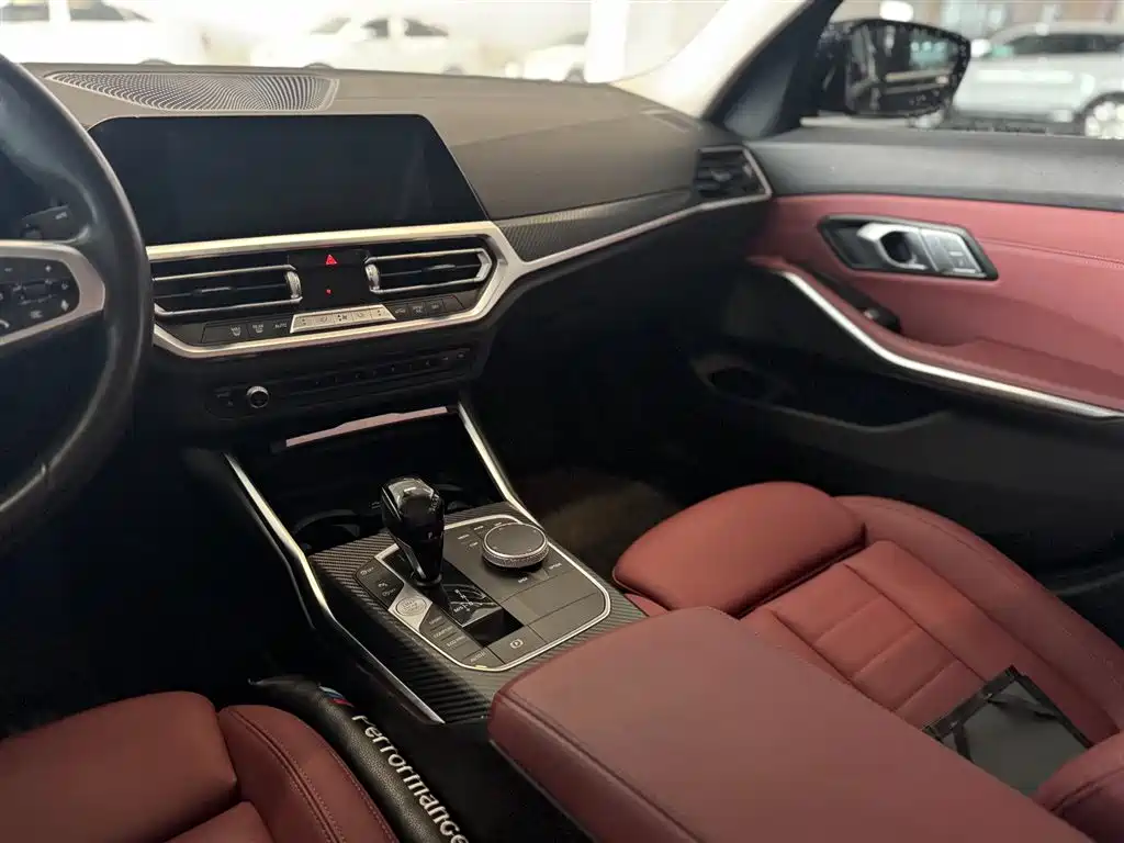 BMW 3 Series 2021 320Li M Sport Package фото 15
