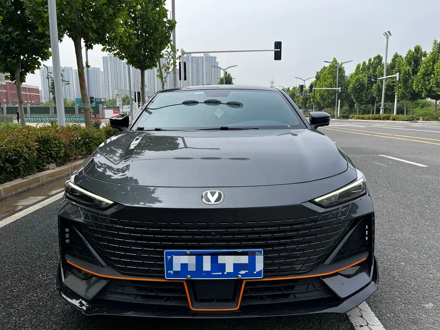 CHANGAN UNI-V