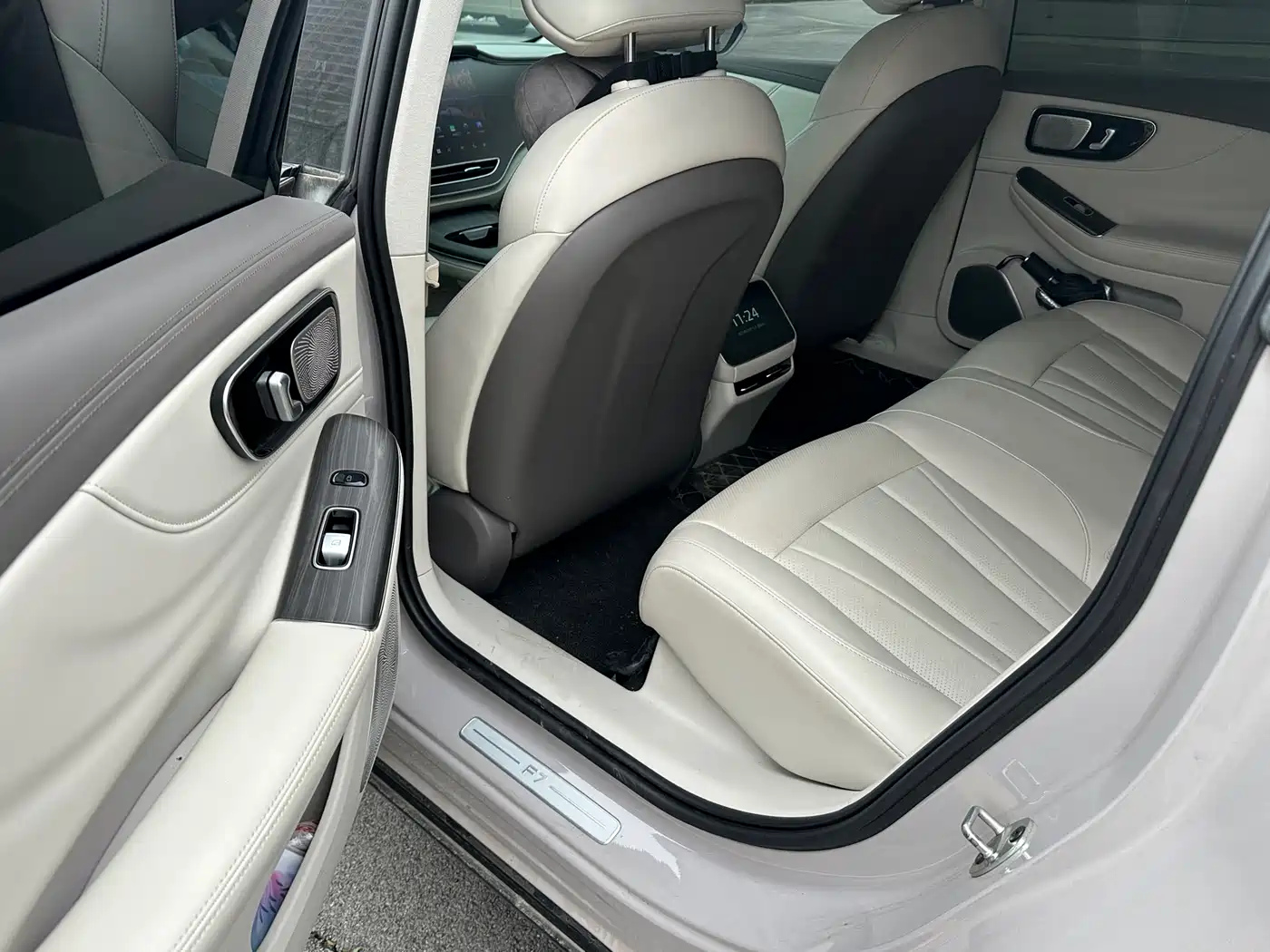 RISING AUTO FEIFAN F7