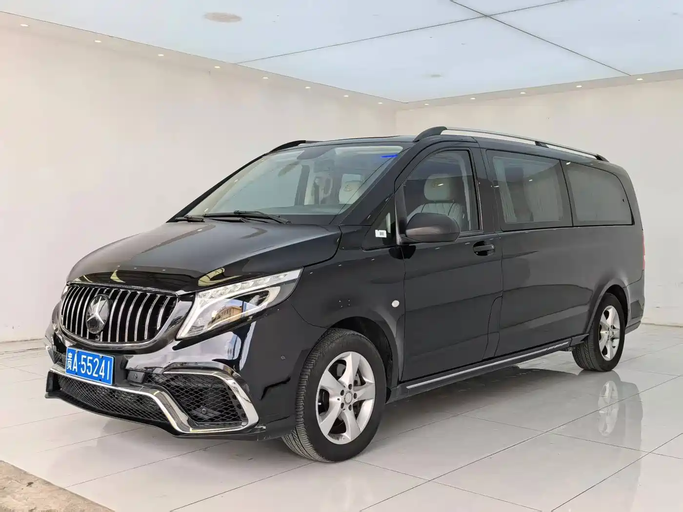 Mercedes-Benz Vito 2018 2.0T Elite Edition 7-seater China VI