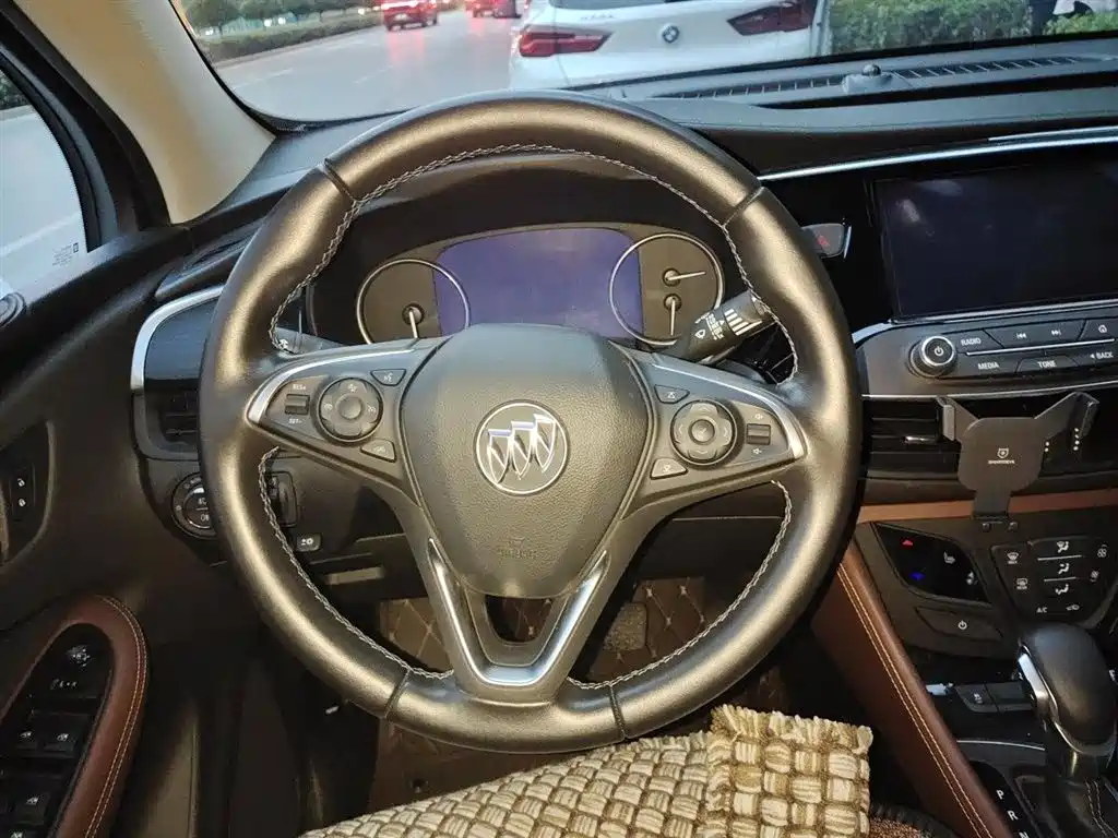 Buick Envision Plus 2018 28T 4WD Luxury фото 3