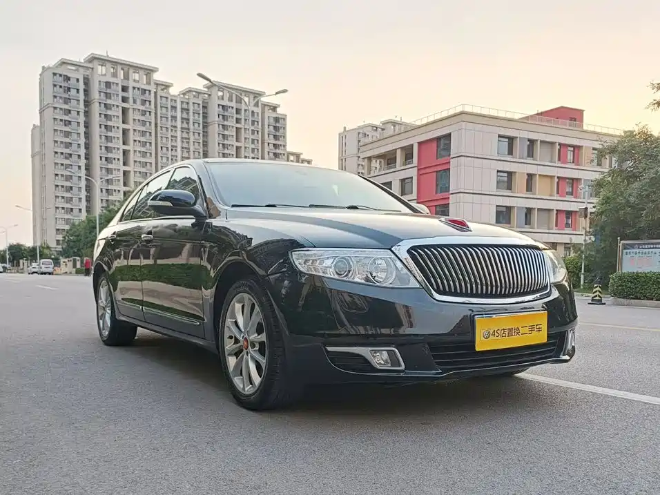 Photo 5 - Hongqi H7