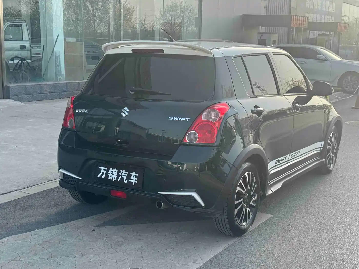 Suzuki Swift 2018 2016 1.5L Automatic Fashion Cool Edition