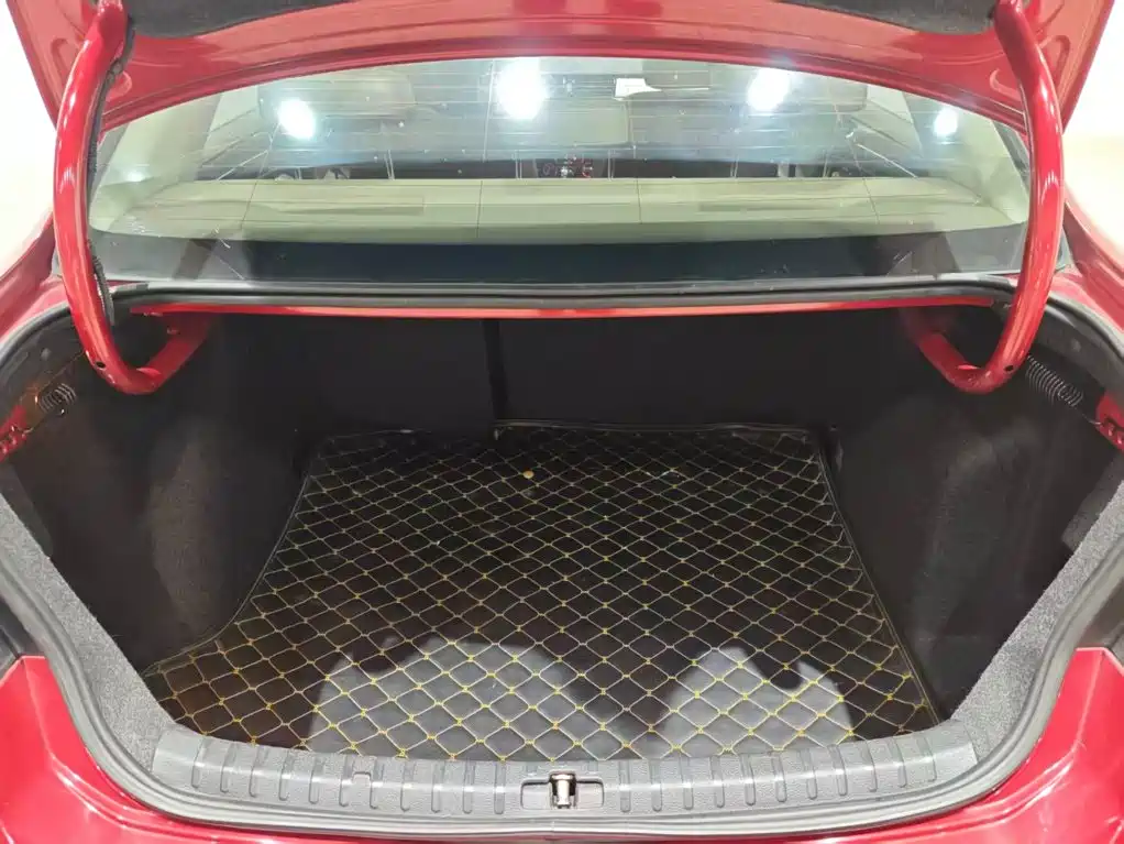 Photo 20 - Volkswagen Bora