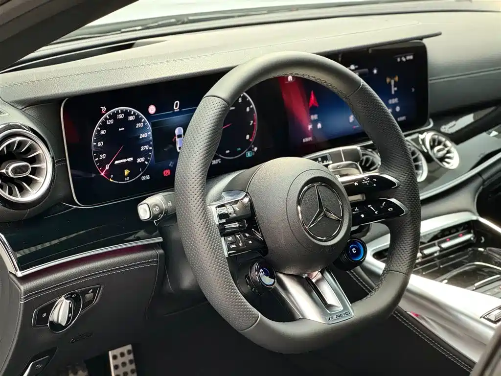 Mercedes-Benz AMG GT 2025 AMG GT 50 4-Door Coupe China Special Edition фото 9