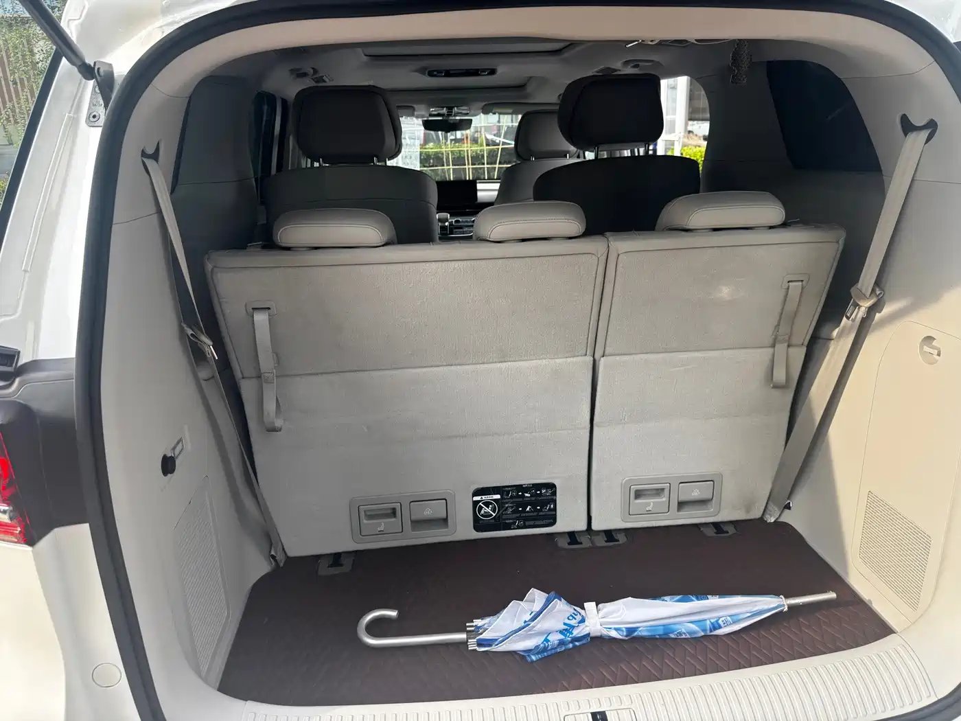 Roewe iMAX8 2024 2023 400TGI Comfort Edition