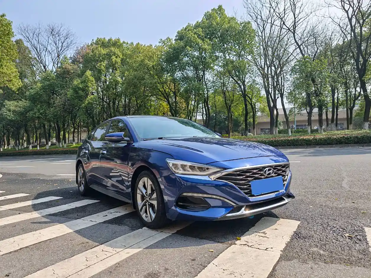 Hyundai Fista 2019 280TGDi Smart Speed Edition China V фото 3