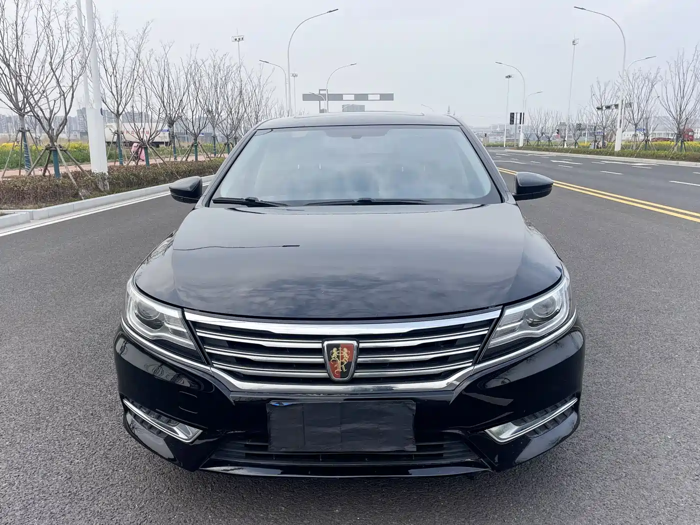 ROEWE I6