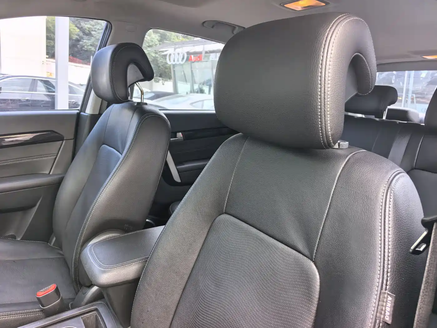 Chevrolet Captiva 2017 2.4L 2WD Urban Edition 7-Seater фото 24