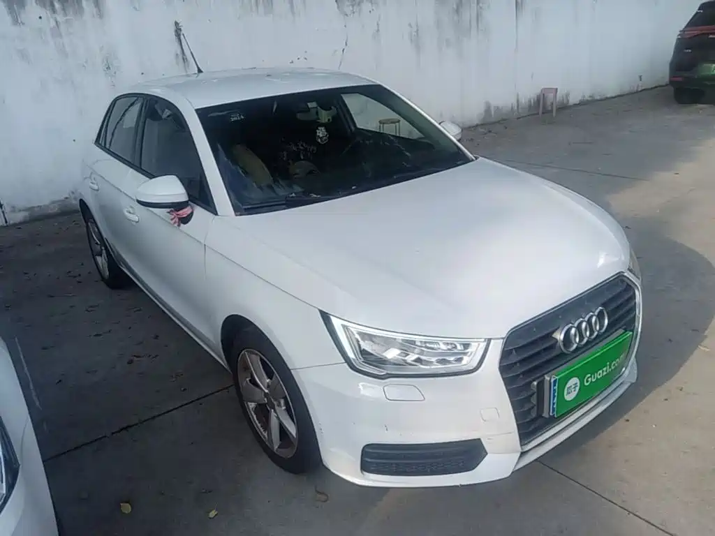 Audi A1 2016 2016 30 TFSI Sportback Design Style Edition