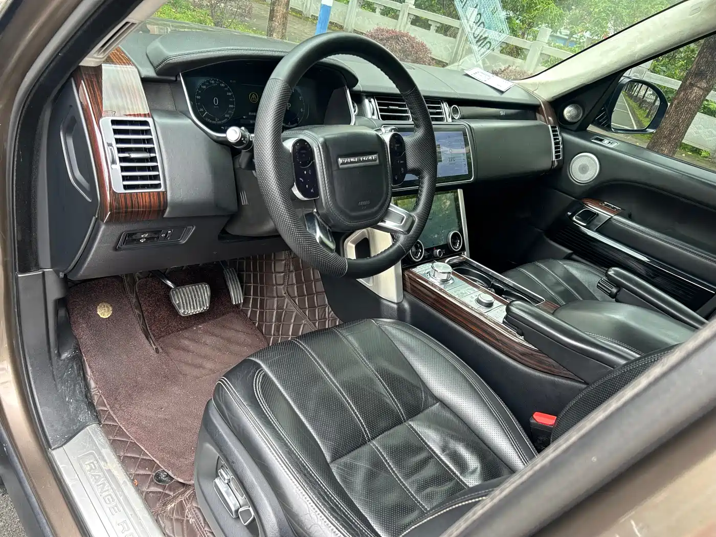Land Rover Range Rover 2014 3.0 SC V6 Vogue фото 5
