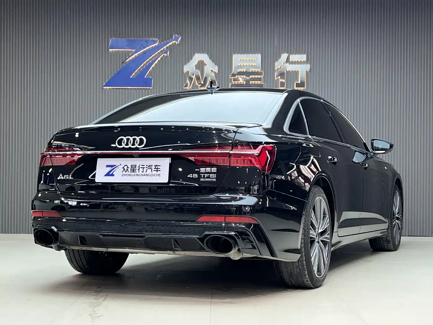 Audi A6L 2025 45 TFSI quattro Premium Sport + Exclusive Package фото 3