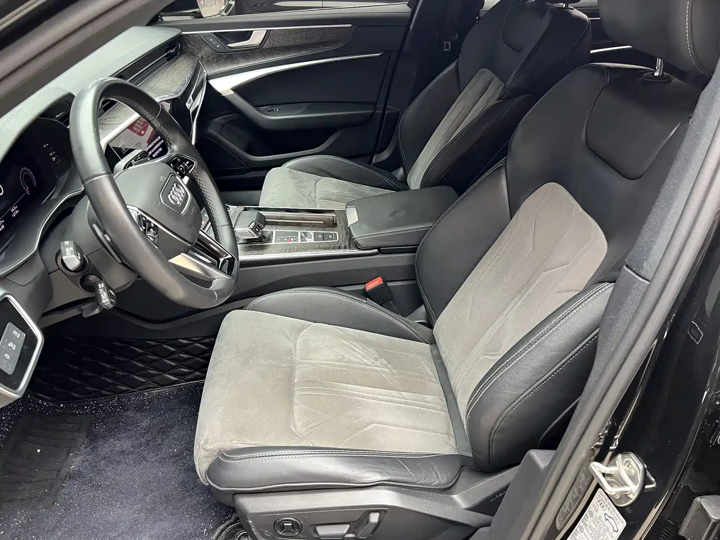 Audi A6L 2022 45 TFSI Premium Dynamic фото 10