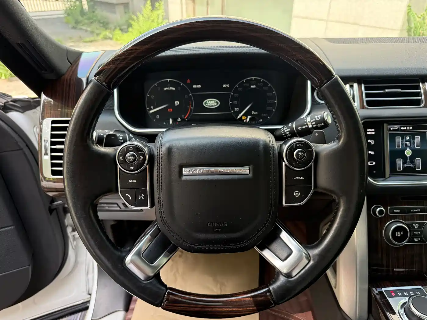 Land Rover Range Rover 2015 3.0 SC V6 Vogue фото 22