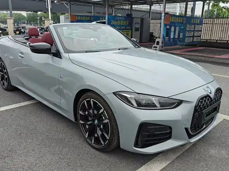 BMW 4 Series 2024 430i Convertible M Sport Shadow Edition фото 3
