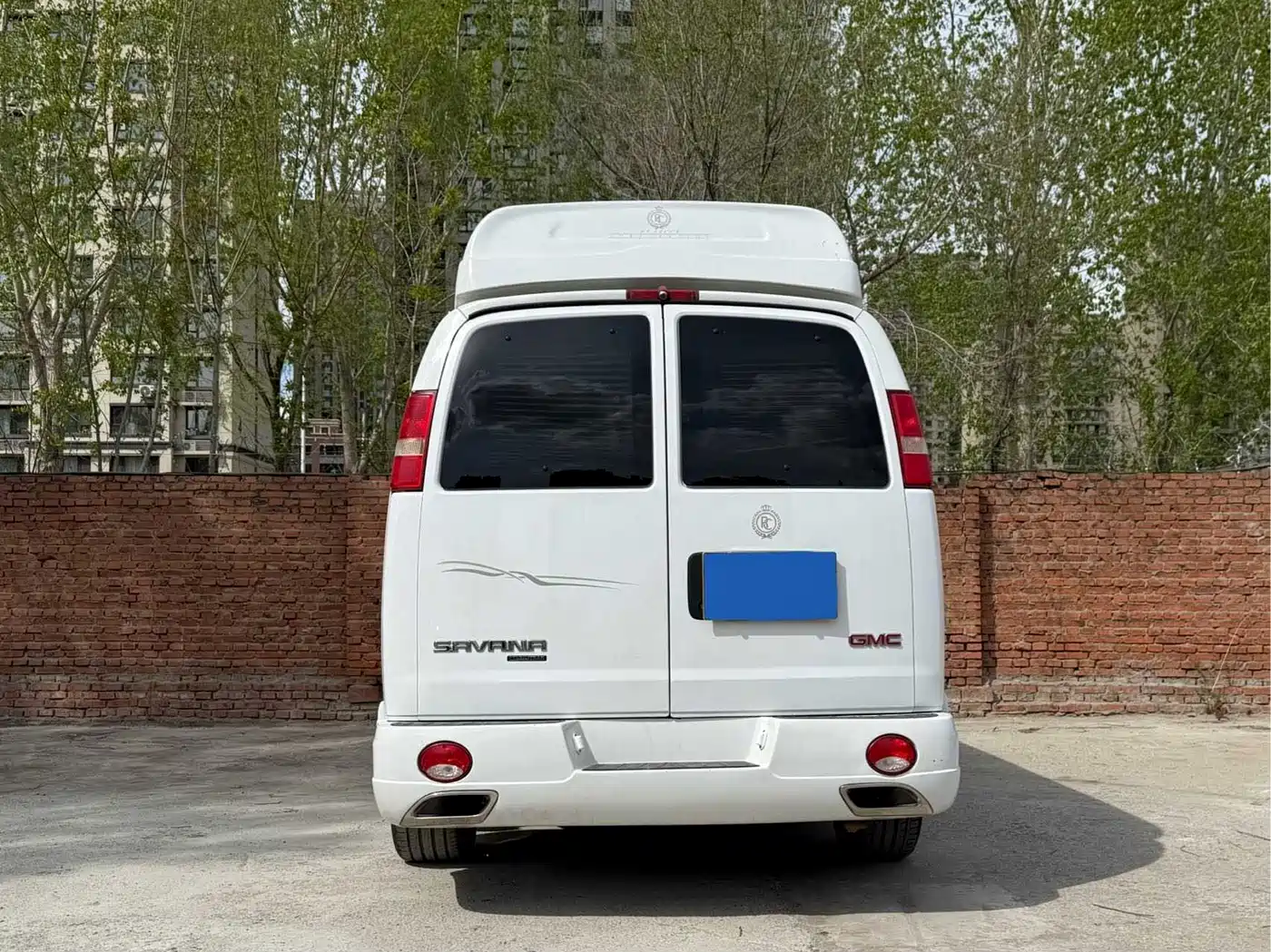 GMC Savana 2013 2013 6.0L 2500S Sport Edition 10-seater