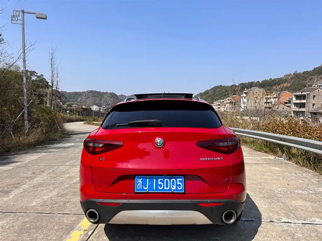 ALFA ROMEO STELVIO