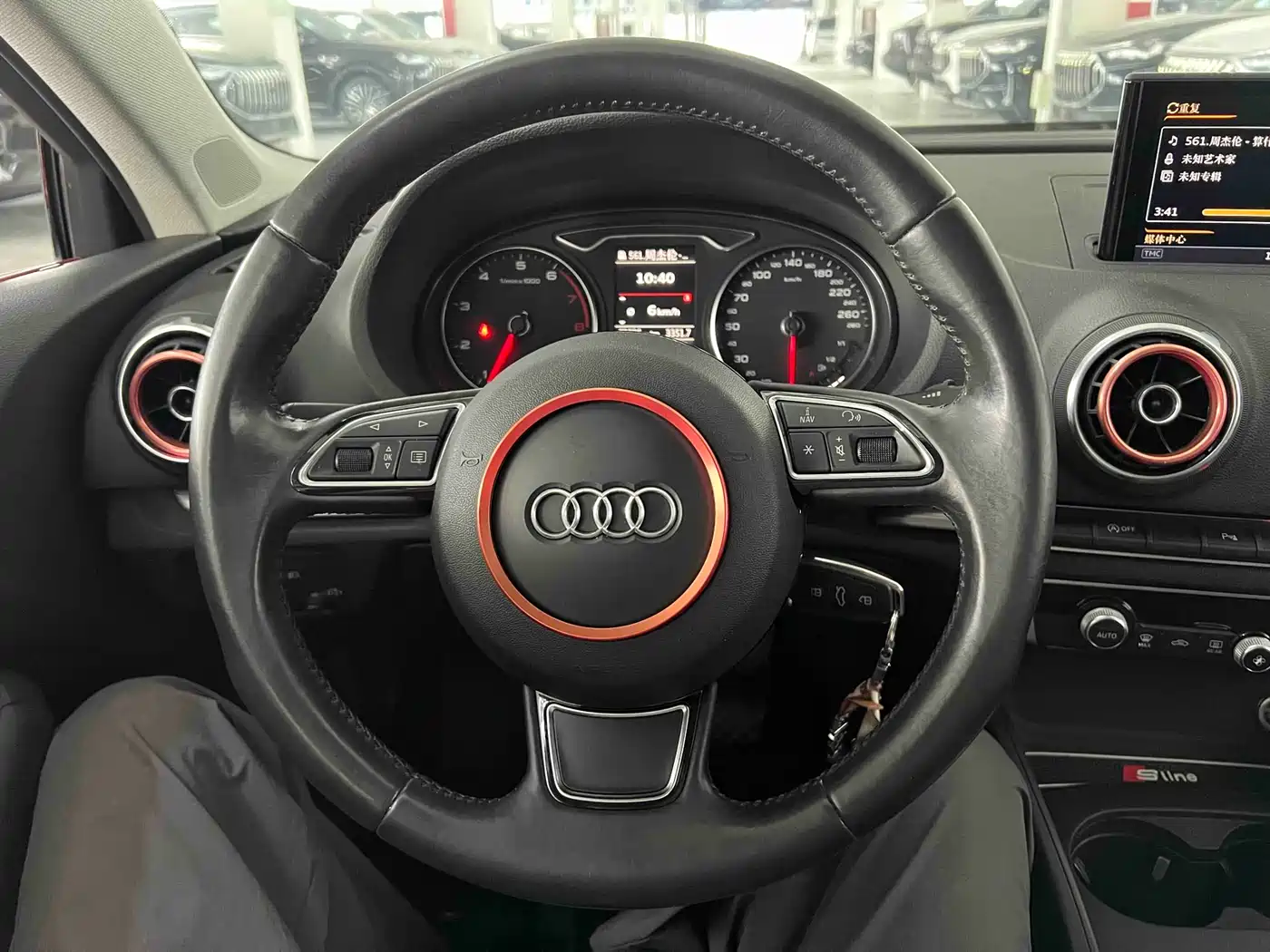 Audi A3 2015 Limousine 40 TFSI Automatic Comfort фото 11