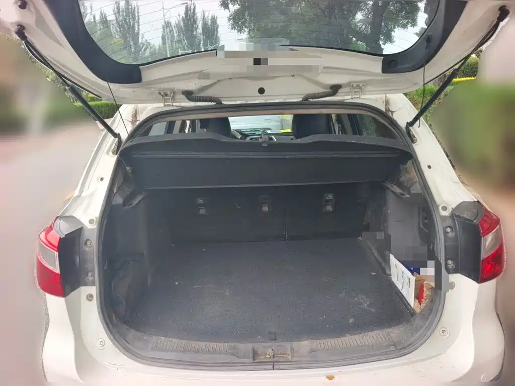 Suzuki SX4 S-Cross 2015 2014 1.6L Manual 2WD Elite