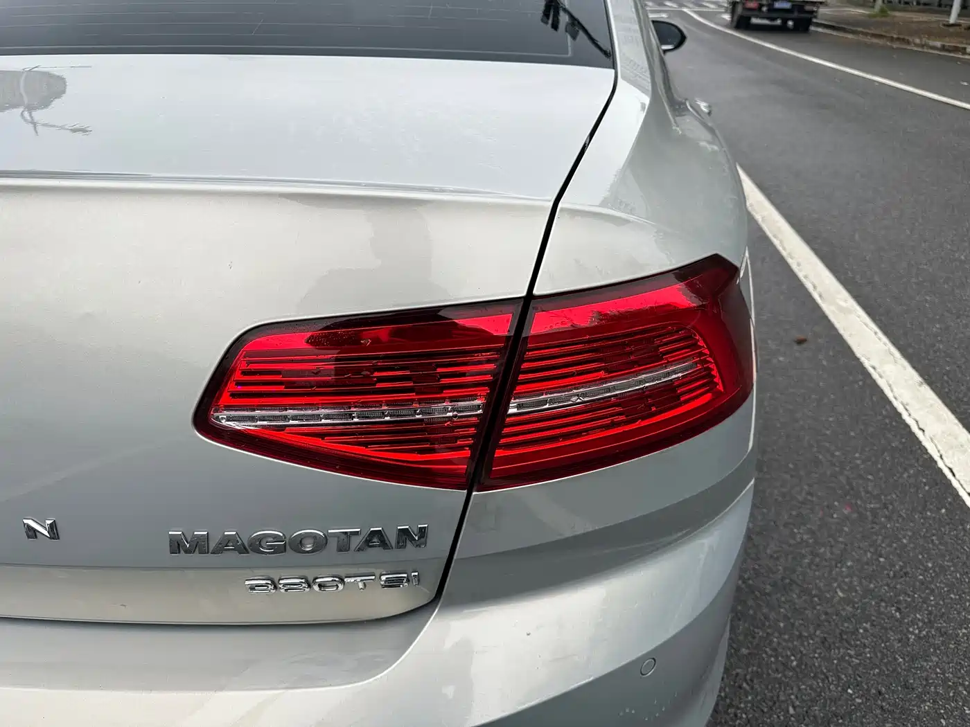 Volkswagen Magotan 2019 380TSI DSG Luxury China V фото 12