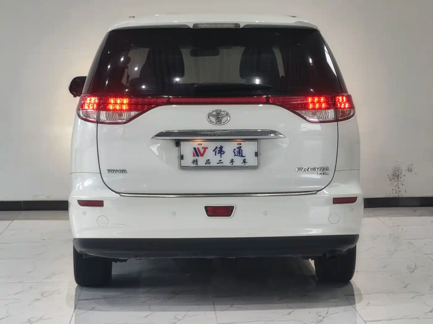 Toyota Previa 2012 2.4L 7-Seater Luxury Edition фото 5