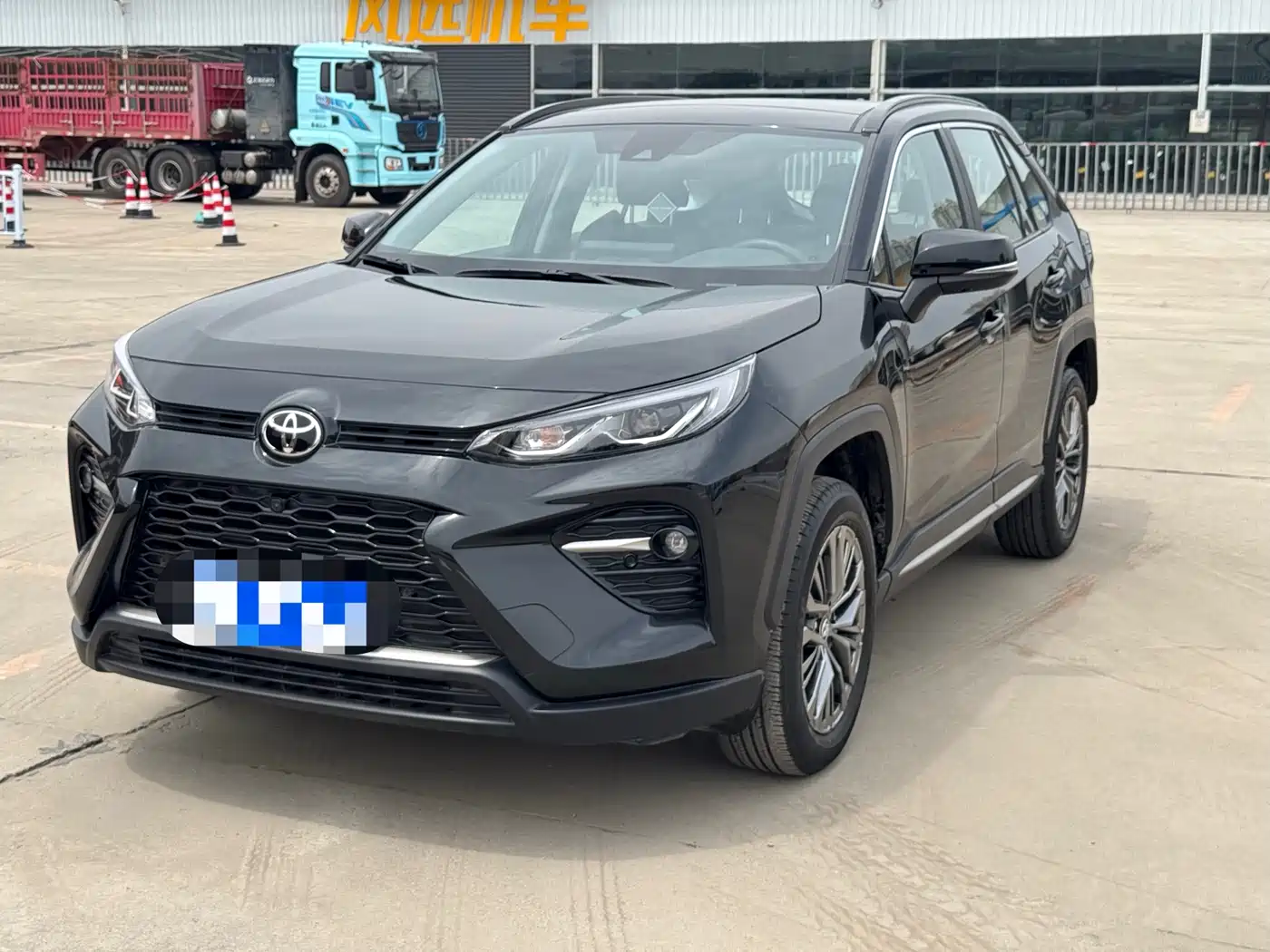 Toyota Wildlander 2023 2.0L CVT AWD Luxury PLUS