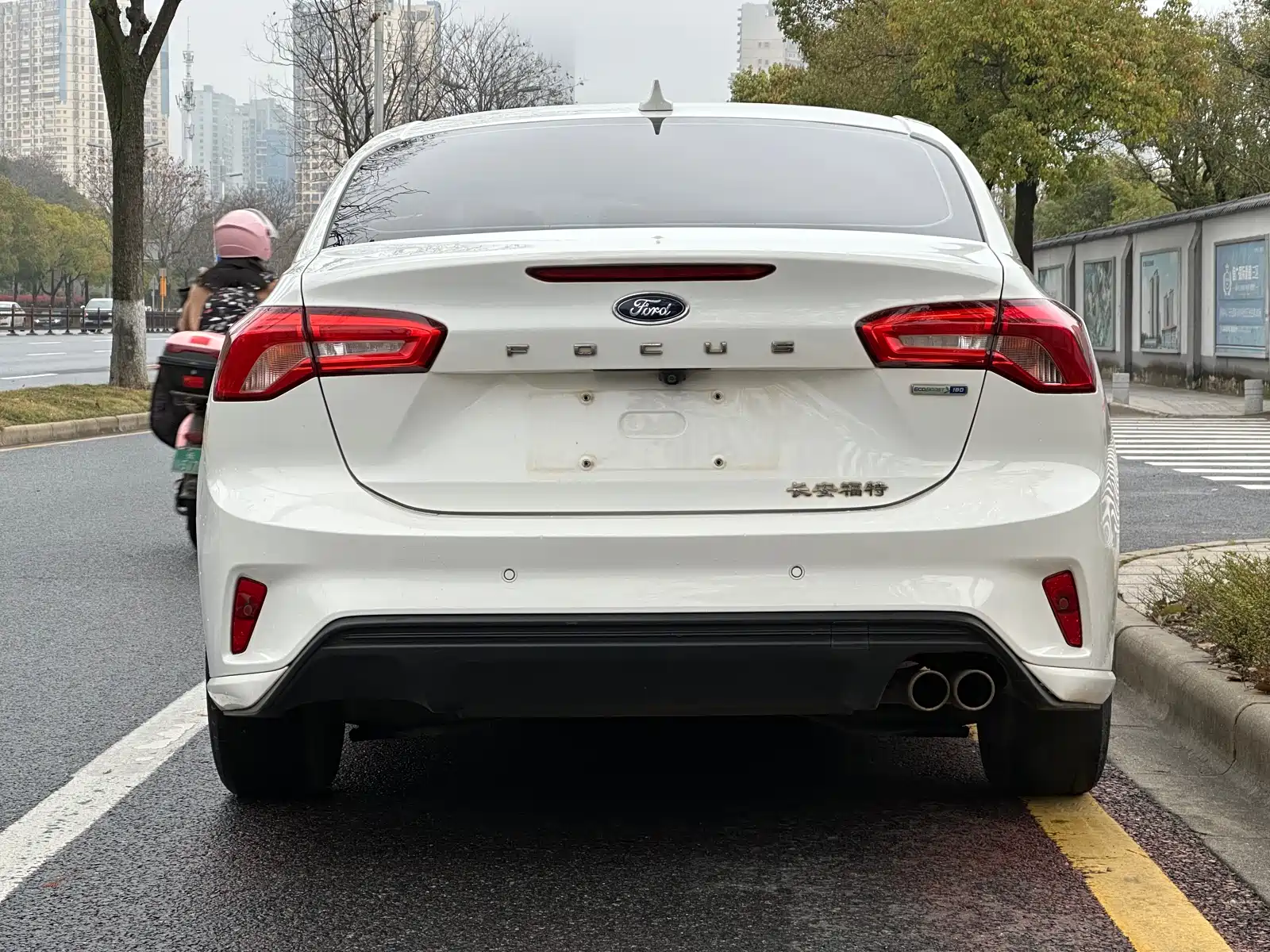 Фото 8 - Ford Focus