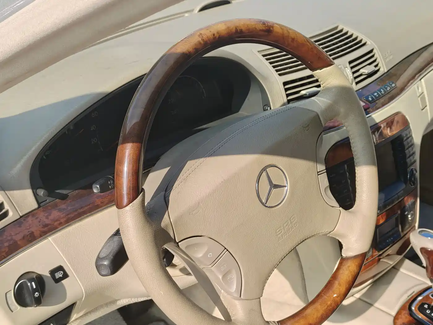 Mercedes-Benz S-Class 2005 2004 S 350