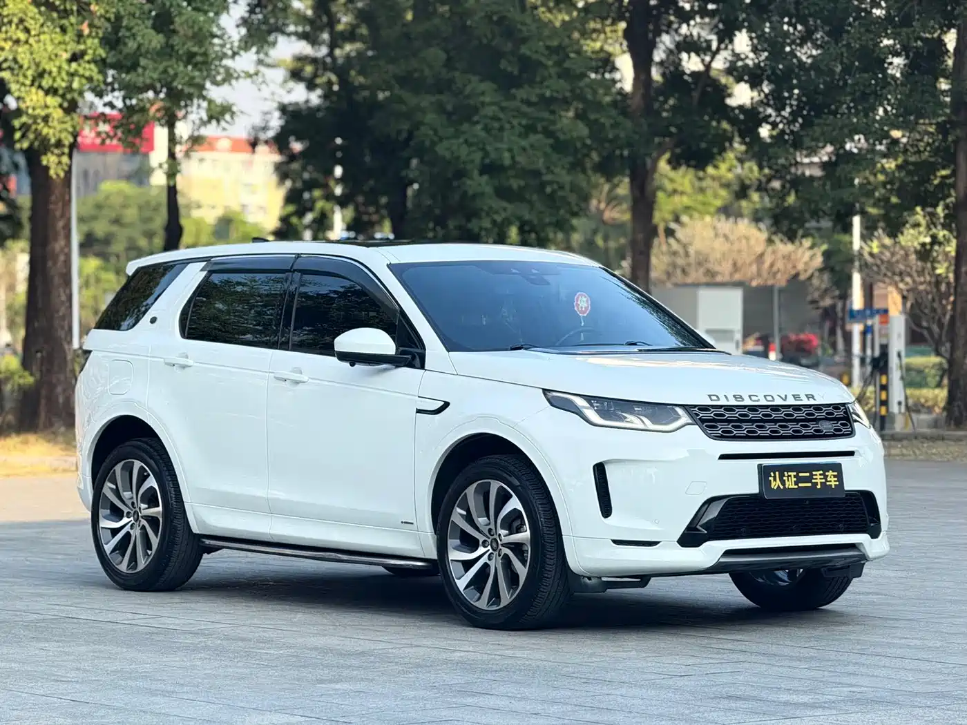 Фото 3 - Land Rover Discovery Sport