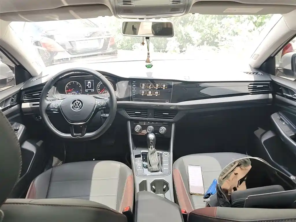 Volkswagen Bora 2021 1.5L Automatic Comfort Smart Edition фото 10
