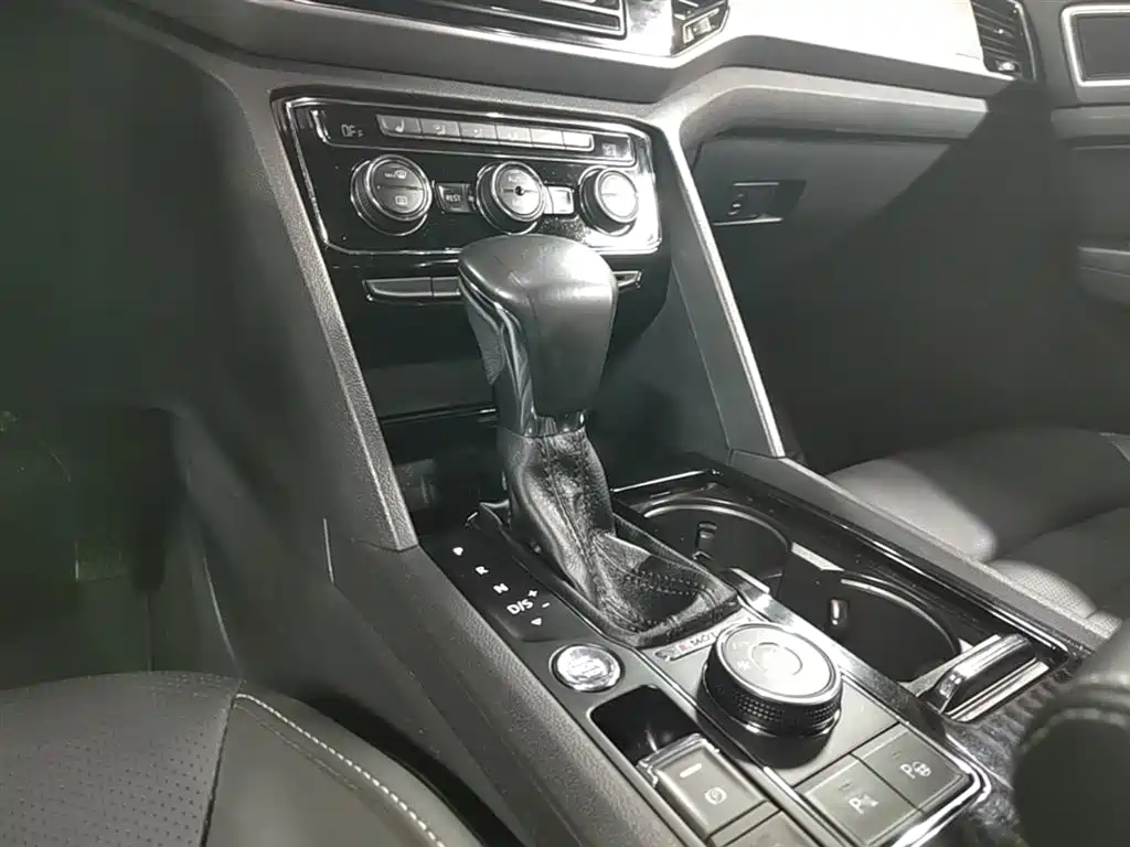 Volkswagen Teramont 2017 380TSI 4WD Luxury Edition фото 14
