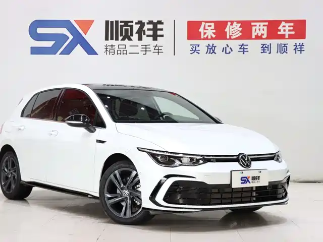 Volkswagen Golf 2023 Facelift 280TSI DSG R-Line Lite — фото 3