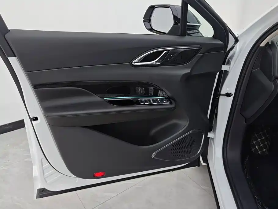 Hongqi HS3 2024 2024 1.5T Virtue Edition