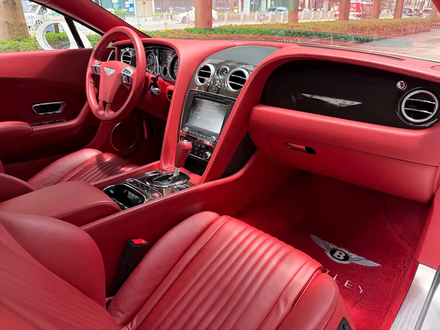 Photo 6 - Bentley Continental