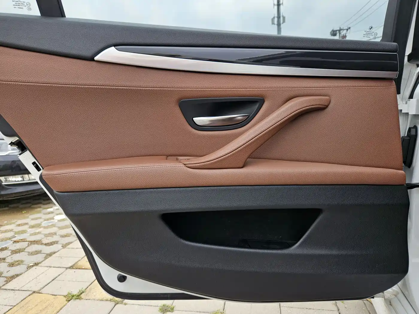 BMW 5 Series 2014 520Li Elegance фото 15