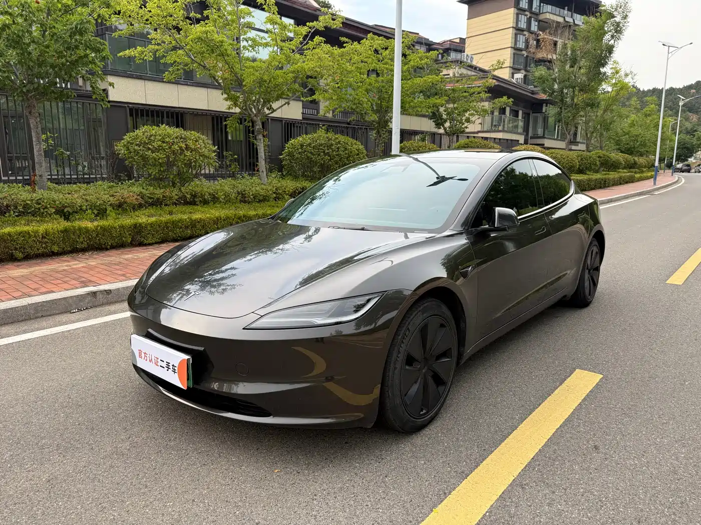 Tesla Model 3 2023